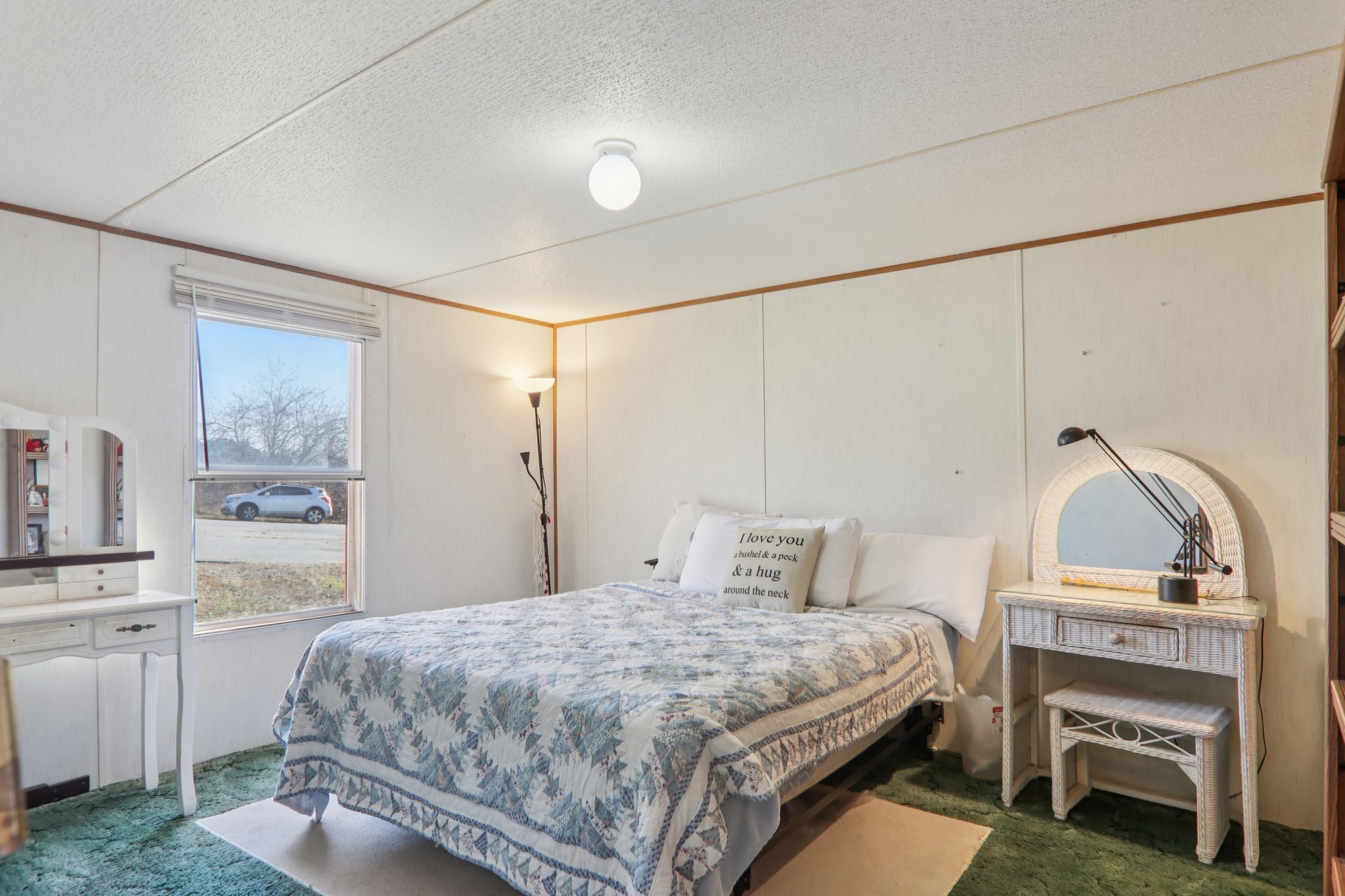 Colton Dr-S1811-028.jpg