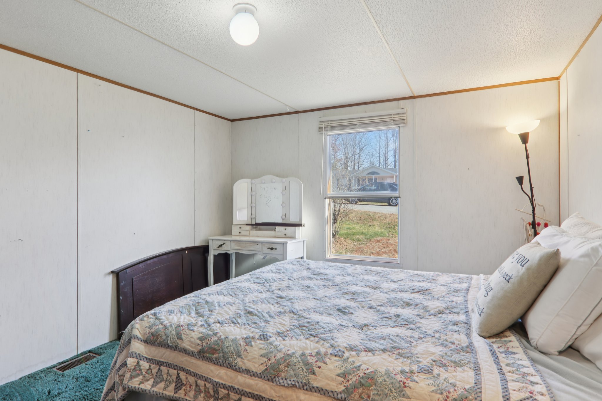 Colton Dr-S1811-029.jpg