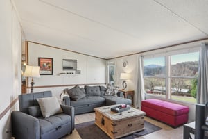 Colton Dr-S1811-007.jpg