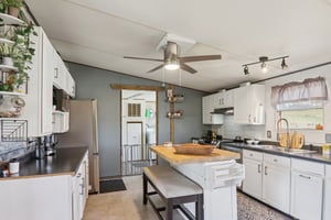 Colton Dr-S1811-013.jpg