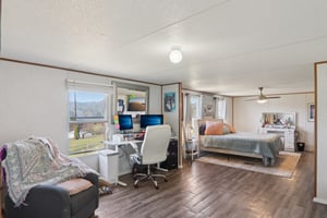 Colton Dr-S1811-023.jpg