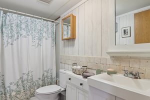 Colton Dr-S1811-027.jpg