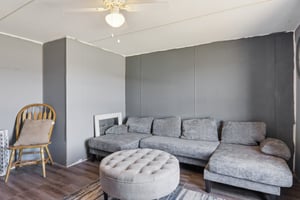 Colton Dr-S1811-033.jpg