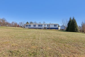 Colton Dr-S1811-042.jpg