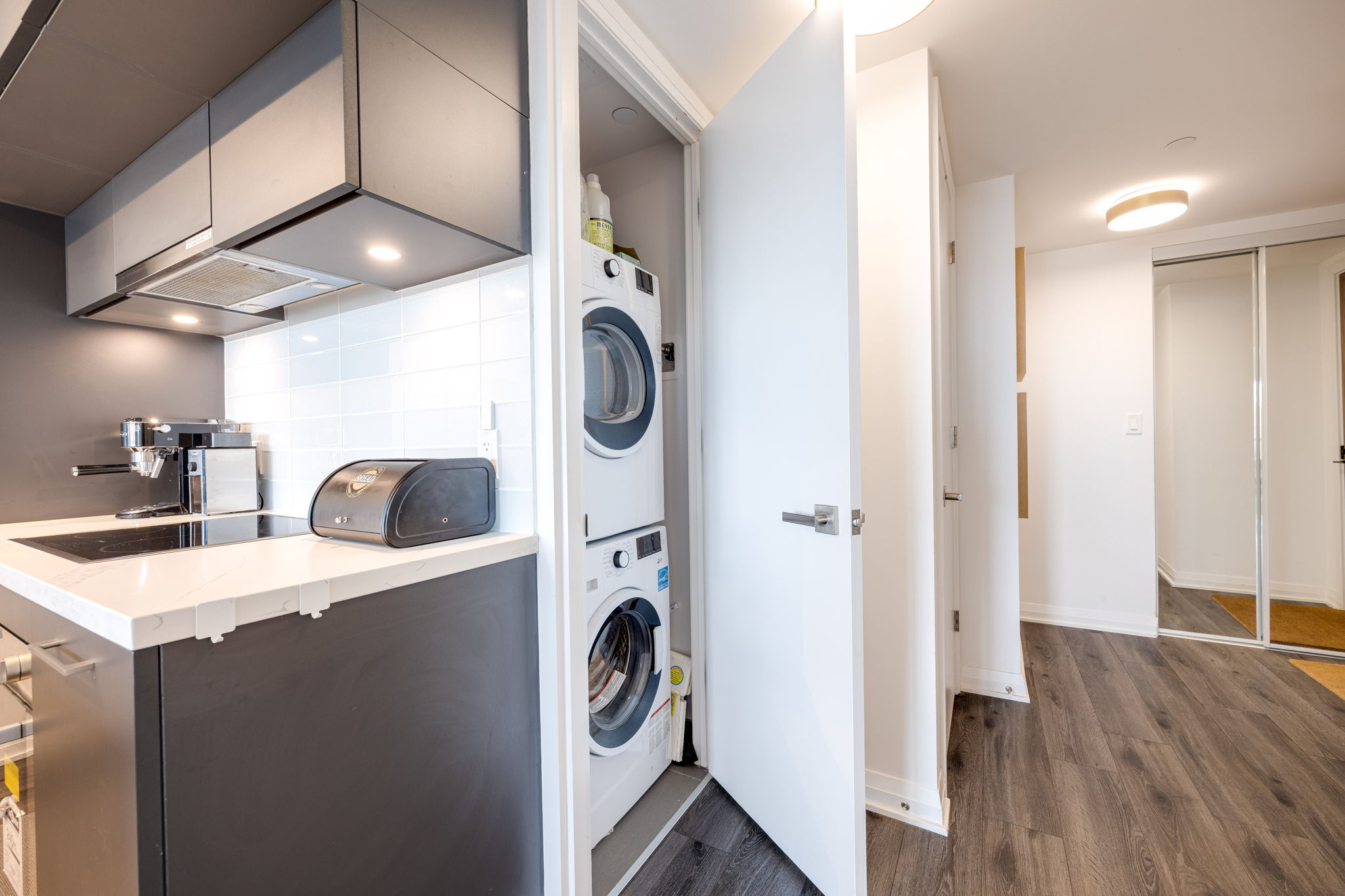 Toronto property showcase — delivered property photograph 21
