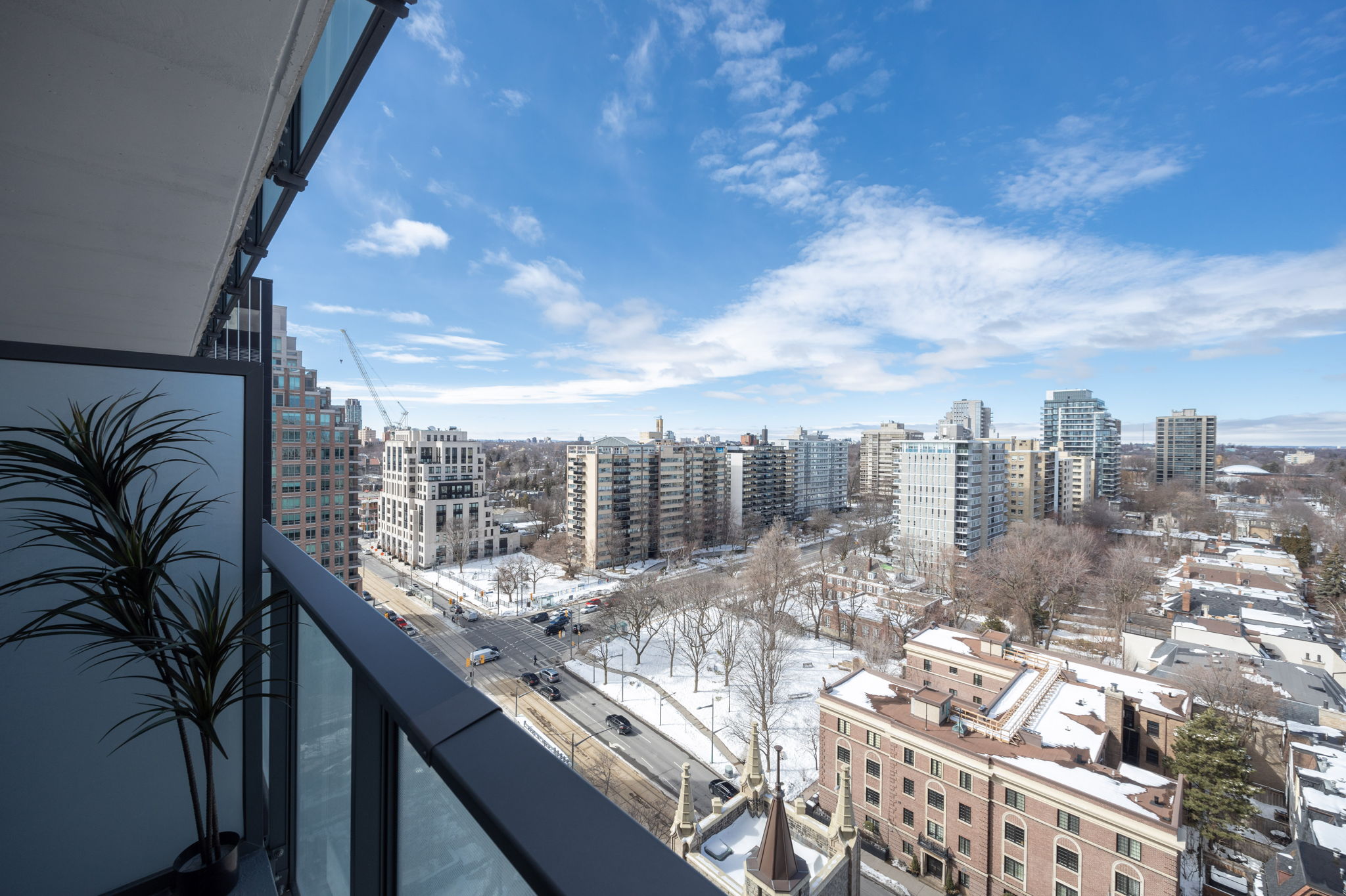 Toronto property showcase — delivered property photograph 28
