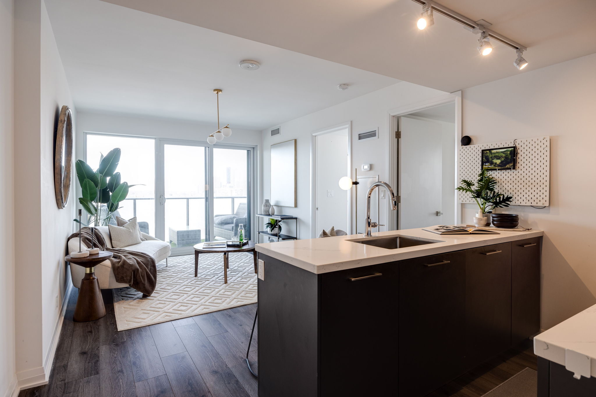 Toronto property showcase — delivered property photograph 3