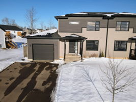  Photo 0