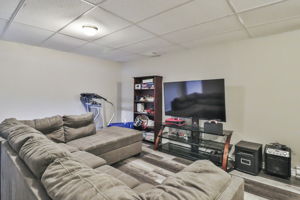  Photo 37