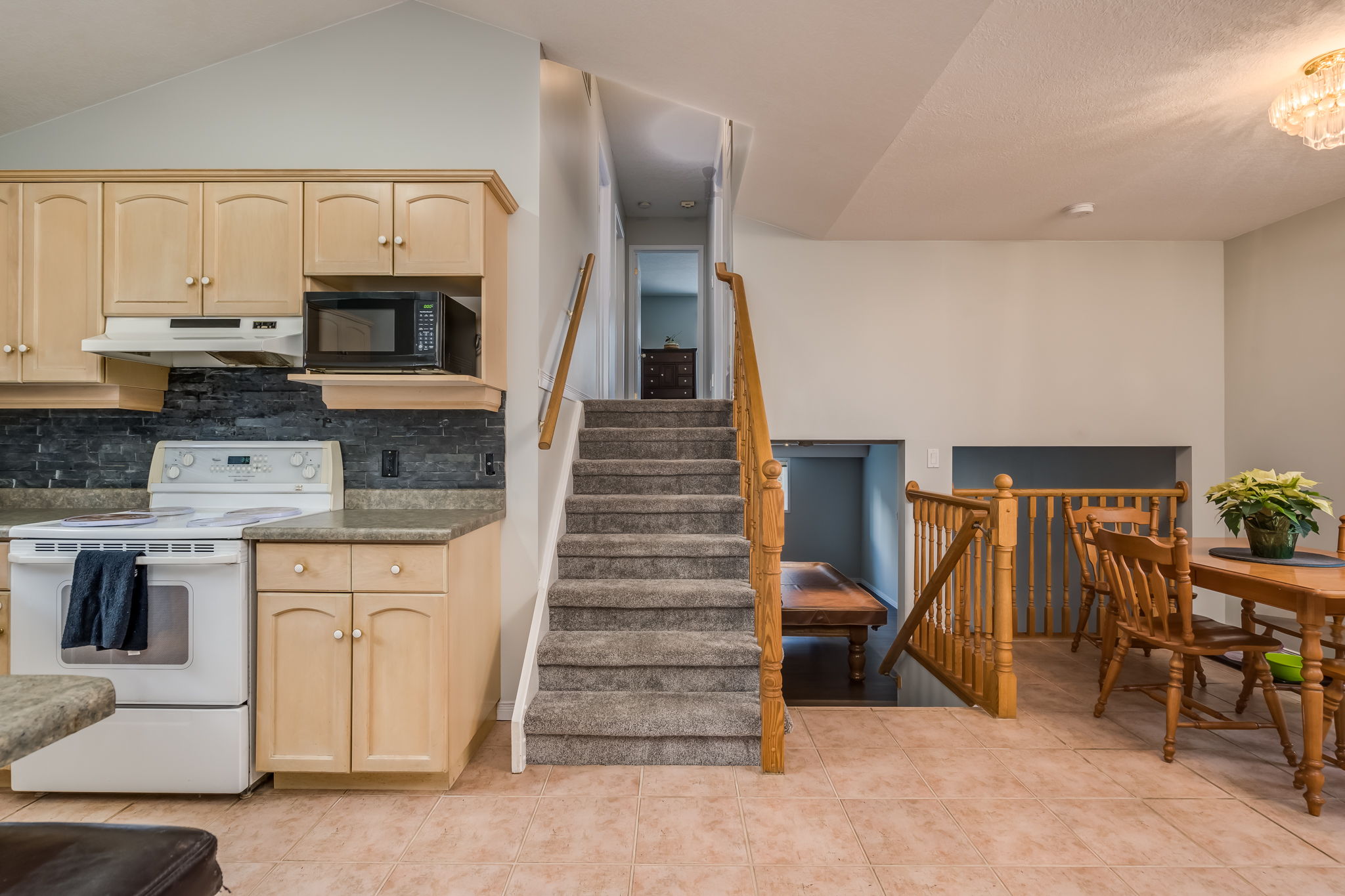  99 Glengarry Rd, Orangeville, ON L9W 5E4, US Photo 15