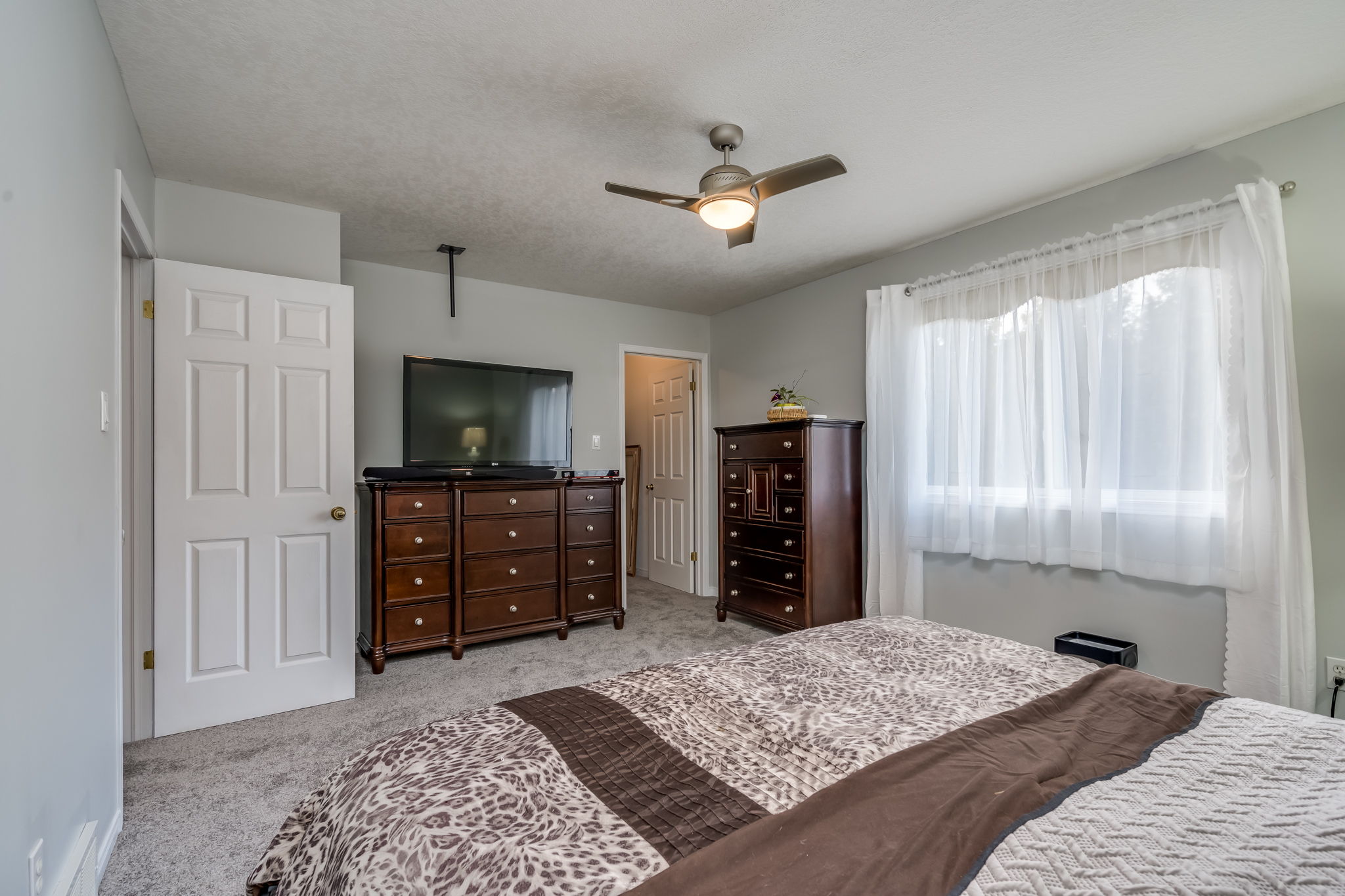 99 Glengarry Rd, Orangeville, ON L9W 5E4, US Photo 21
