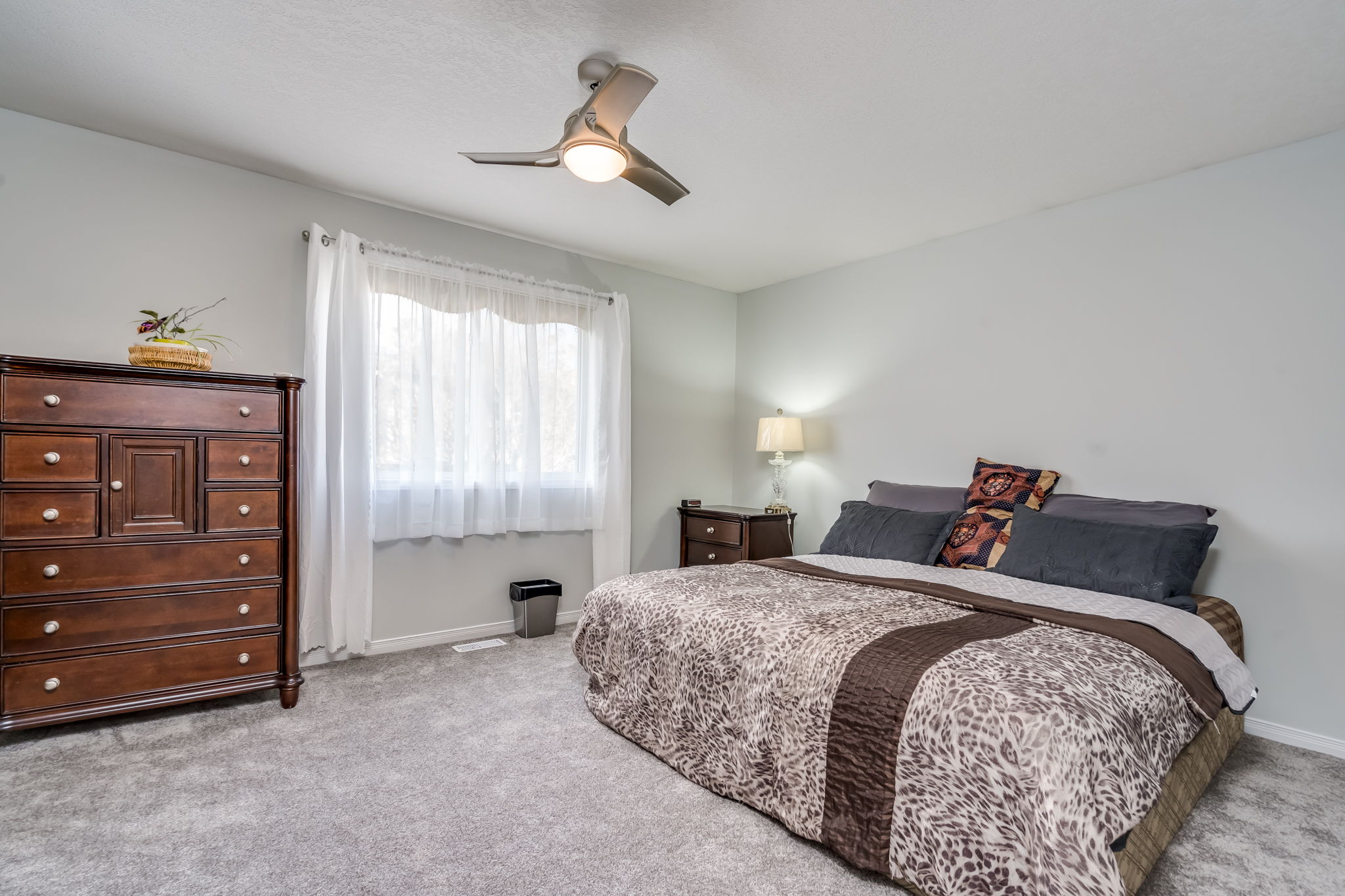  99 Glengarry Rd, Orangeville, ON L9W 5E4, US Photo 18