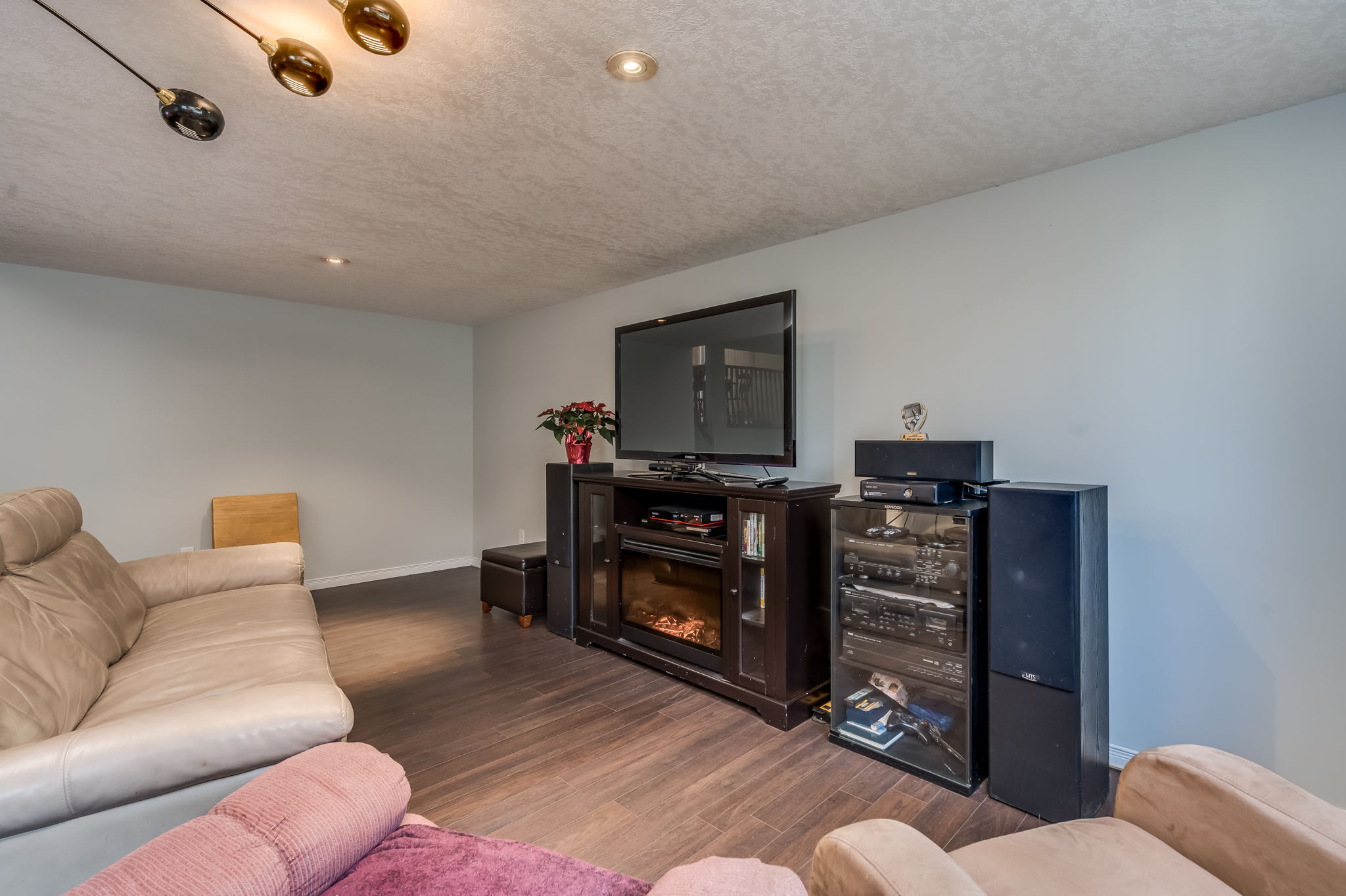  99 Glengarry Rd, Orangeville, ON L9W 5E4, US Photo 30