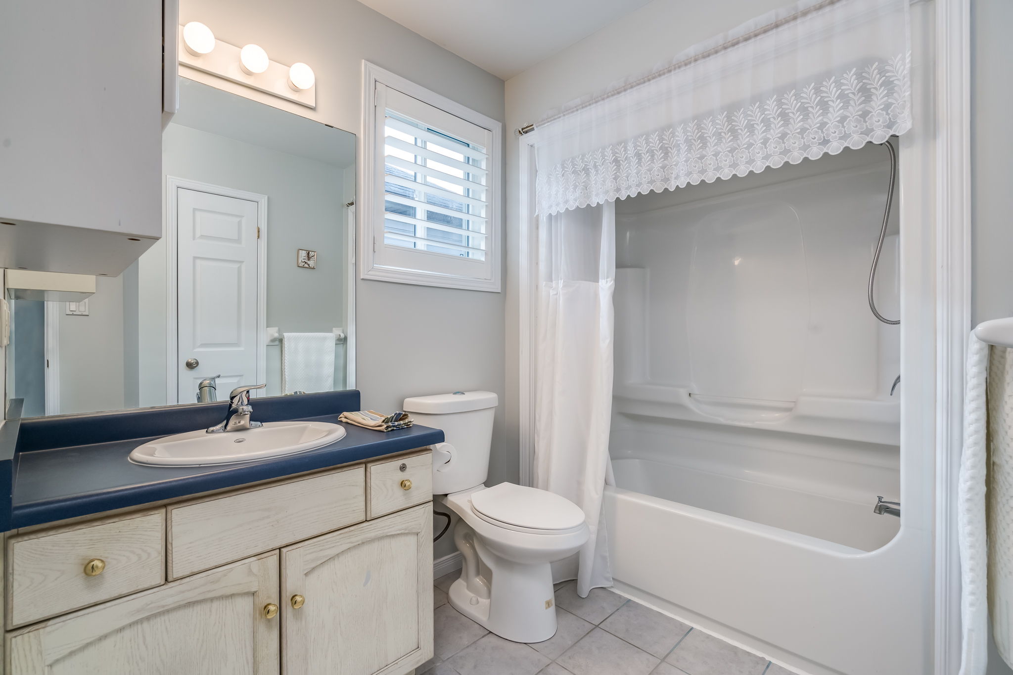  99 Glengarry Rd, Orangeville, ON L9W 5E4, US Photo 23
