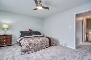  99 Glengarry Rd, Orangeville, ON L9W 5E4, US Photo 18