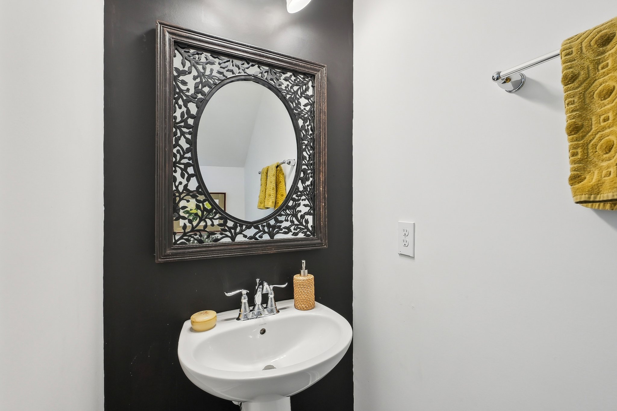 Haas Ave-1704-018.jpg