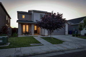  Photo 49