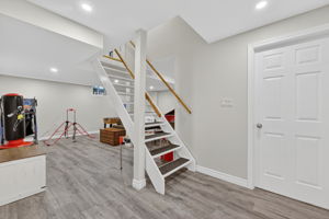  Photo 37