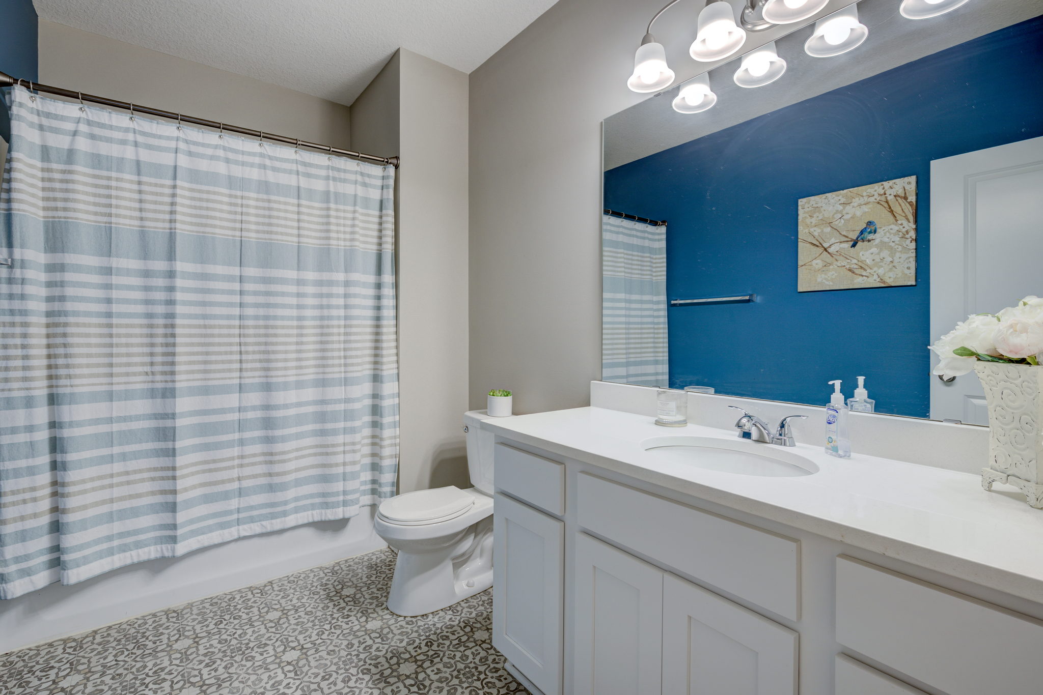 21 Bathroom3