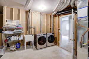 23 Laundry-Utility room
