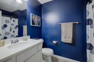 17 Bathroom2-Edit