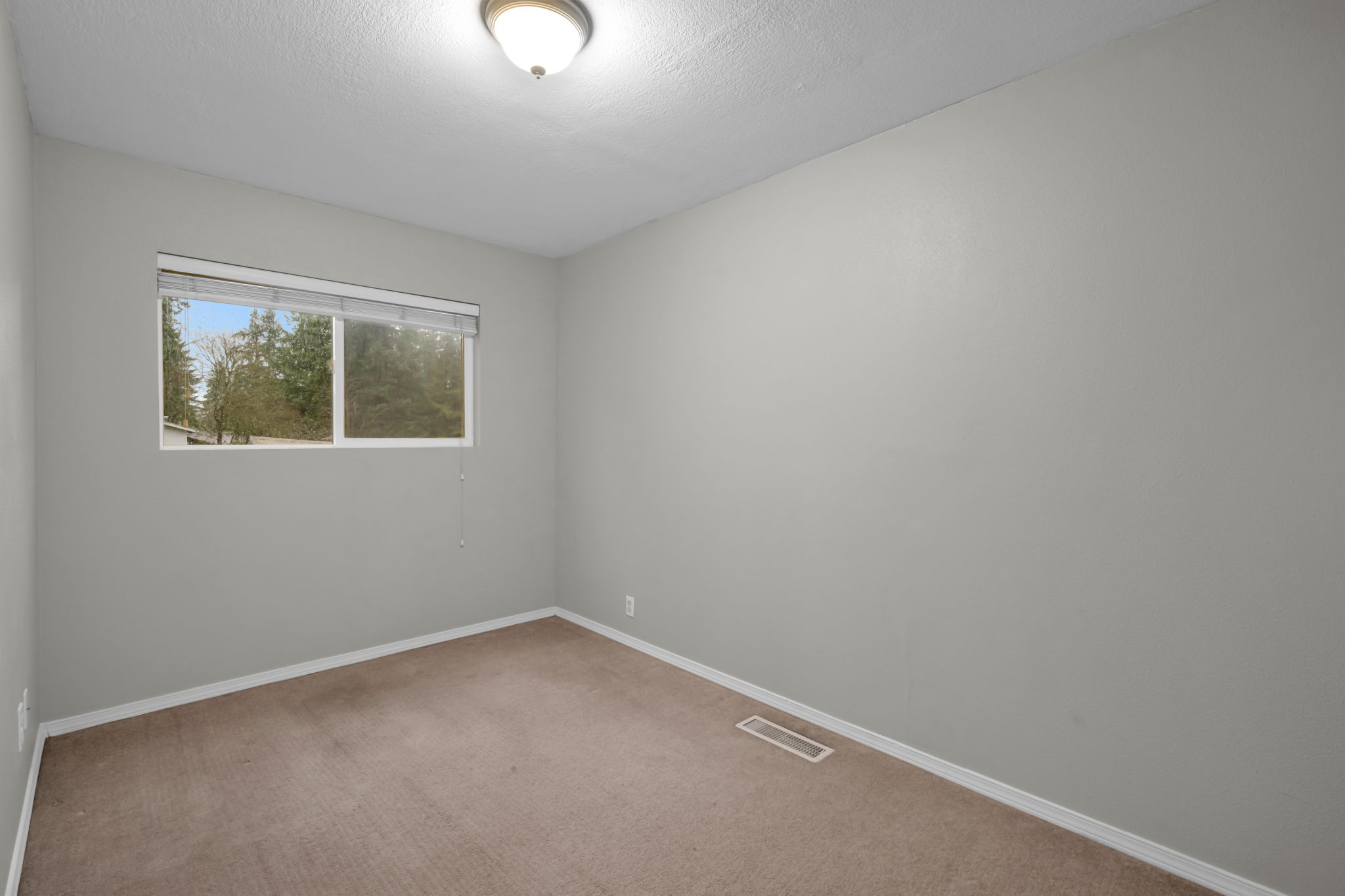 7632 13th St SE, Lake Stevens, WA 98258, US Photo 20