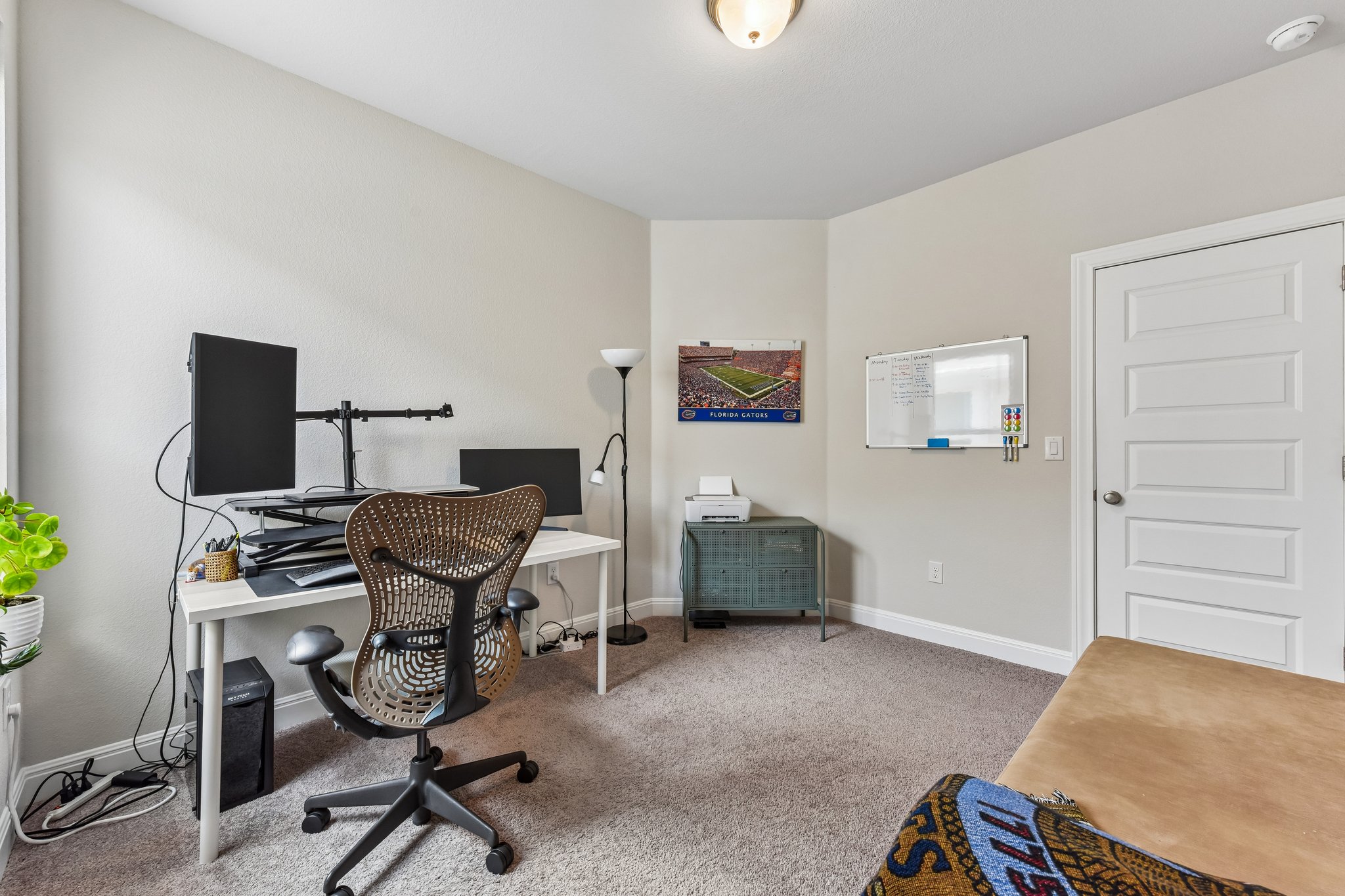 Thane Way 91-S2804-027.jpg