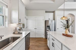 Thane Way 91-S2804-012.jpg