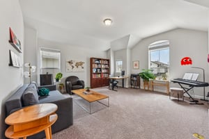 Thane Way 91-S2804-022.jpg