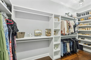 Primary Bedroom Closet