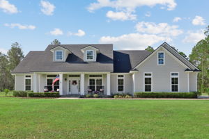 Welcome to 9902 Kings Crossing Dr