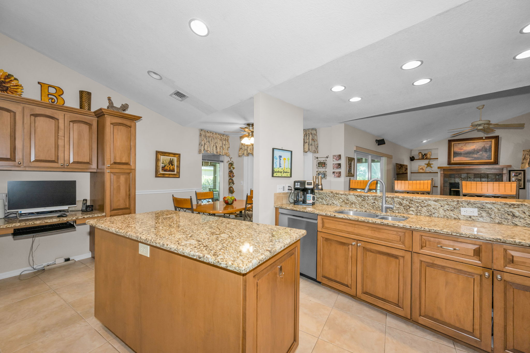 Kitchen 1