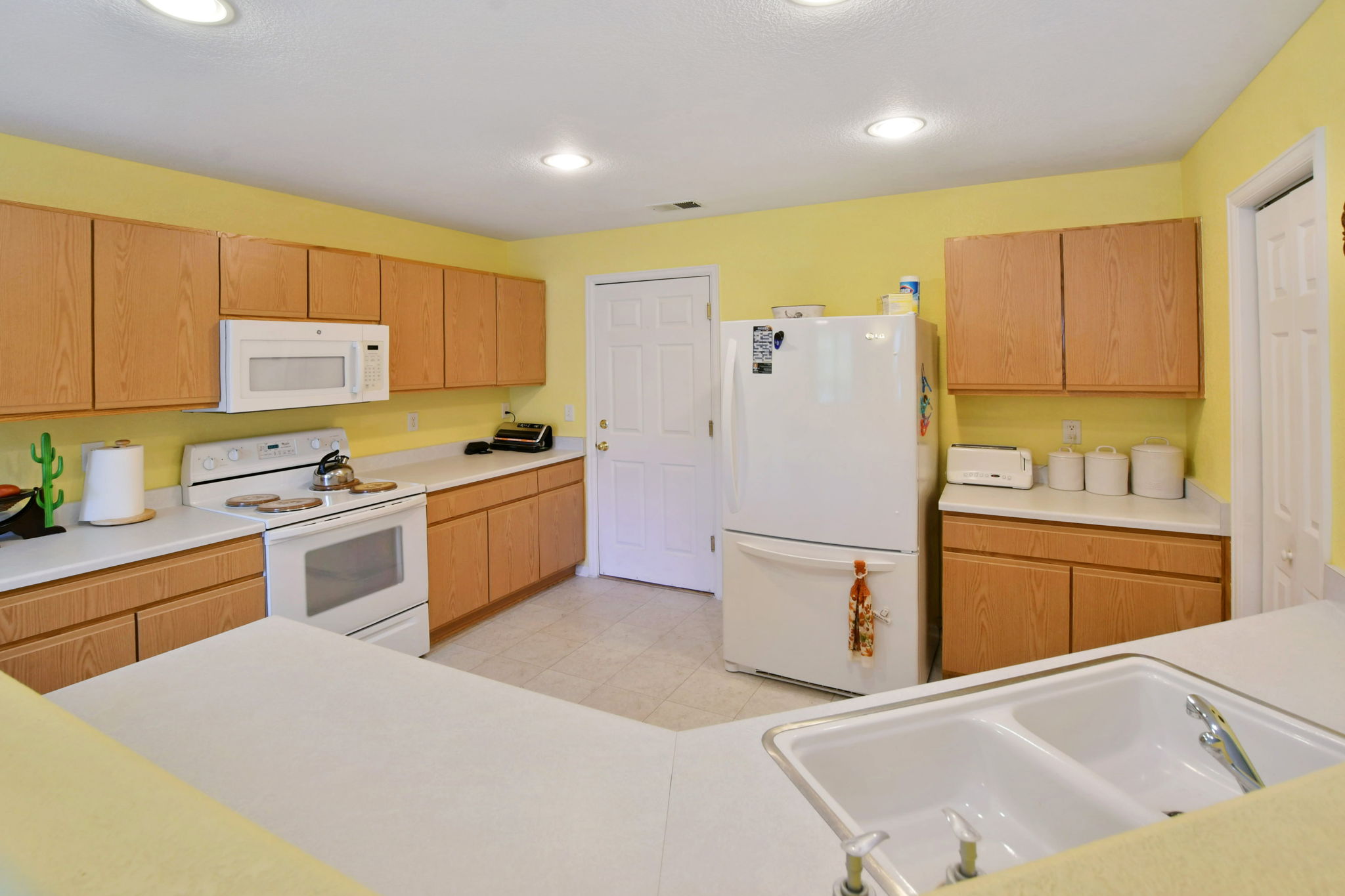  991 Canary Ct, Brighton, CO 80601, US Photo 9