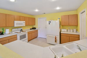  991 Canary Ct, Brighton, CO 80601, US Photo 8