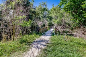 Egans Creek Greenway