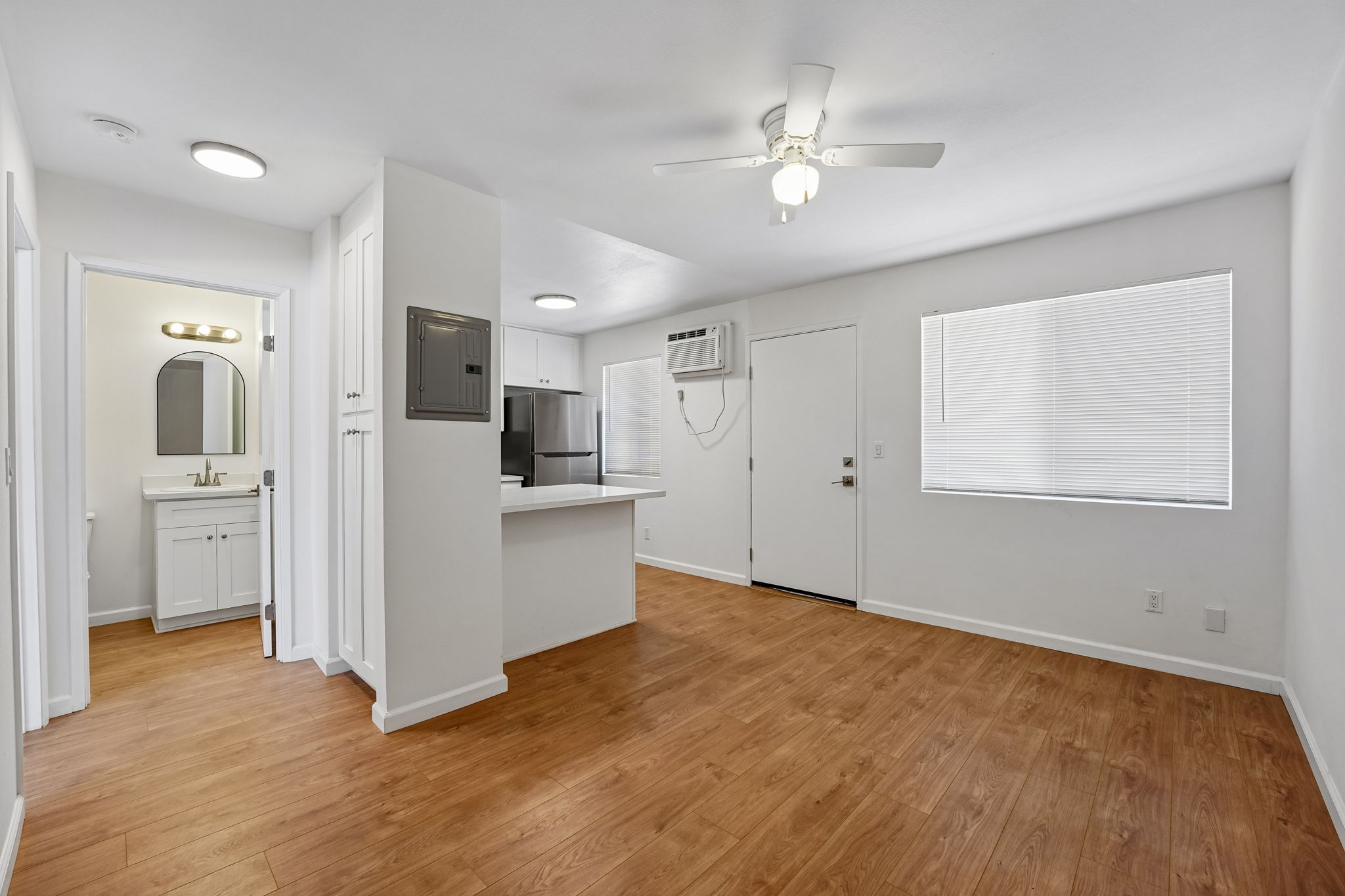 APT 53-004