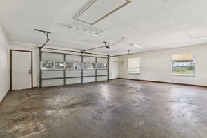Canterbury Dr-L1609-028.jpg