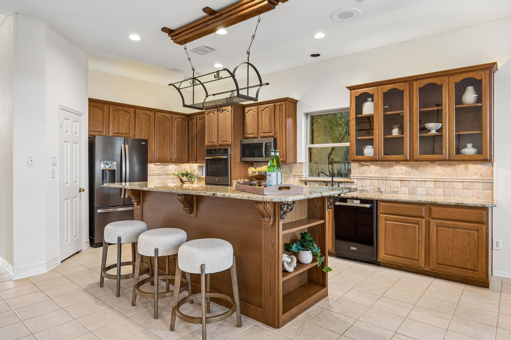  Photo 30