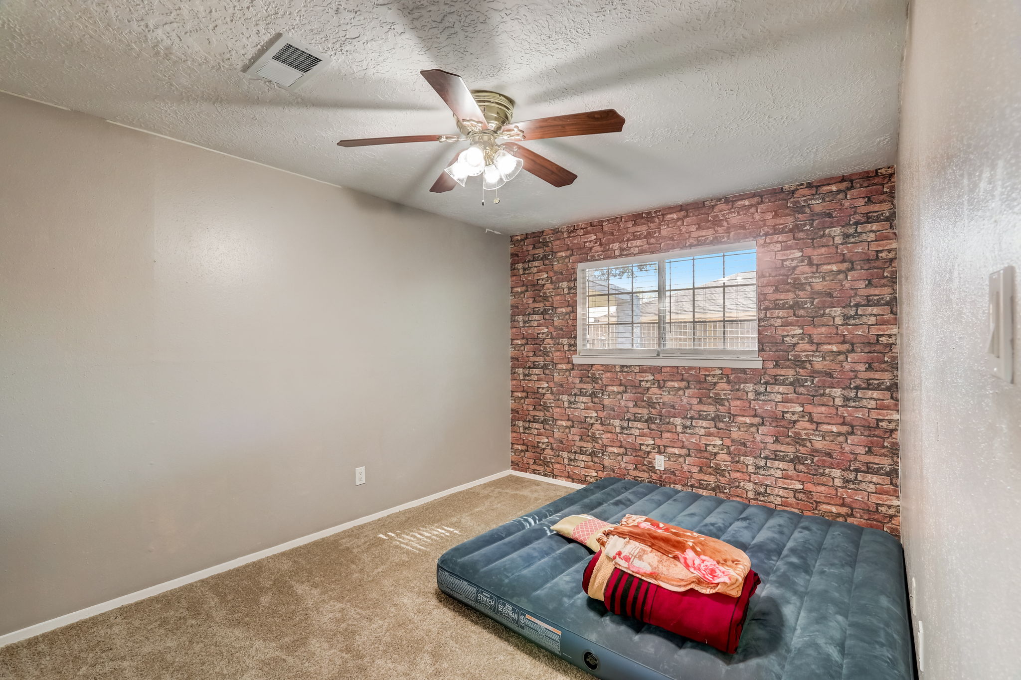 Willmont Rd-027