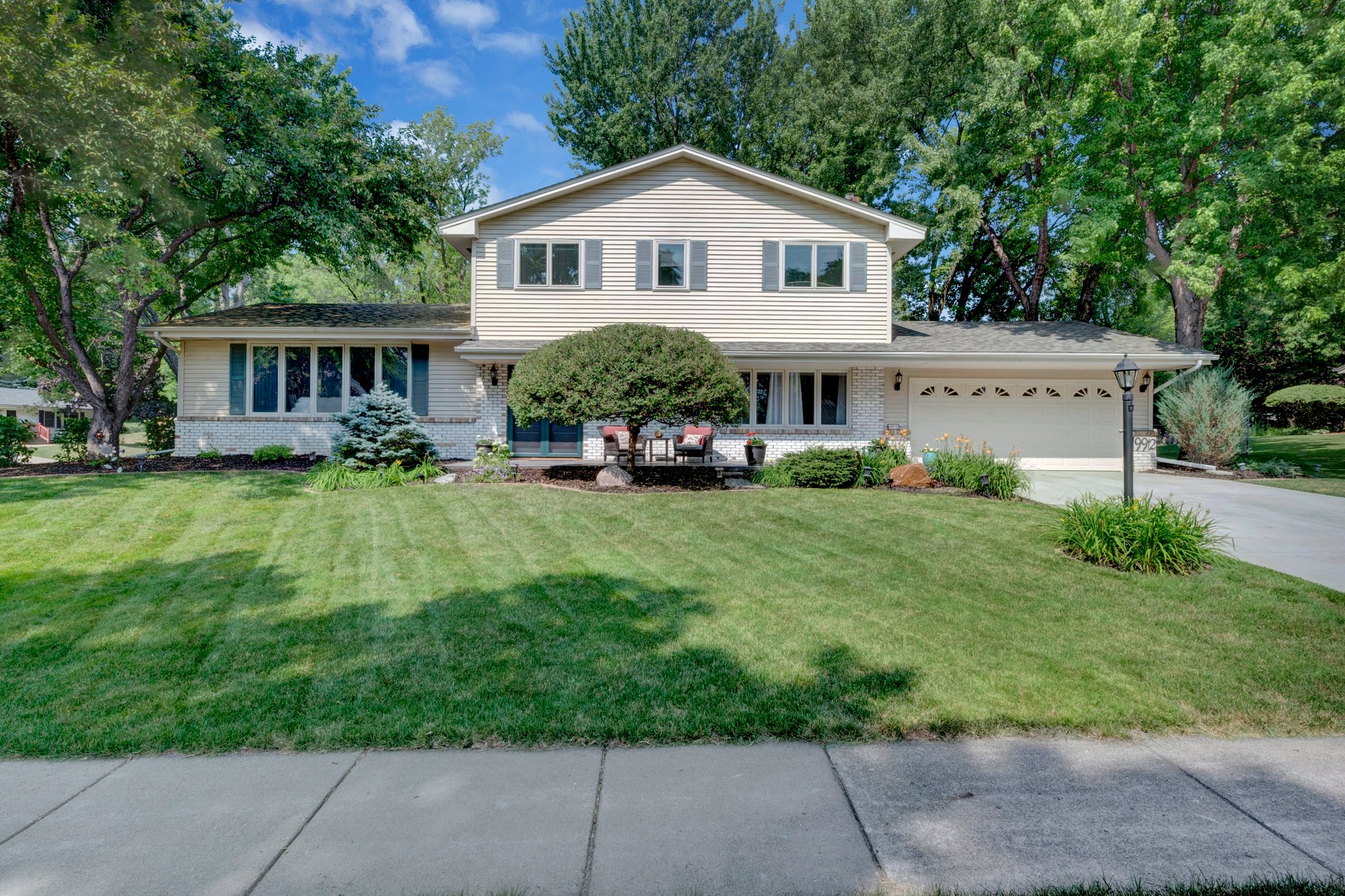 9912 Little Rd, Minneapolis, MN 55437 Minnesota