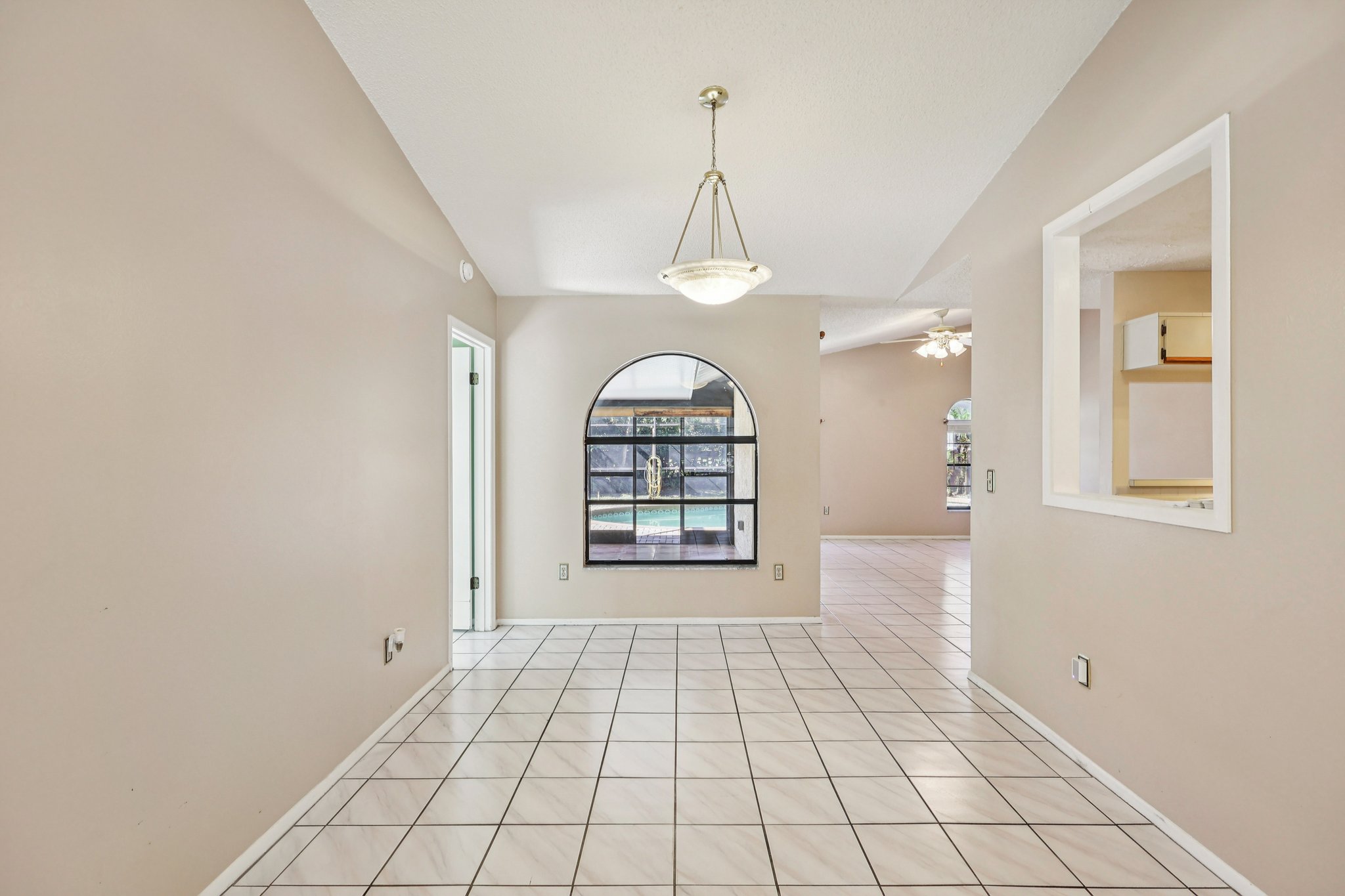 Chesham Dr-S1710-012.jpg