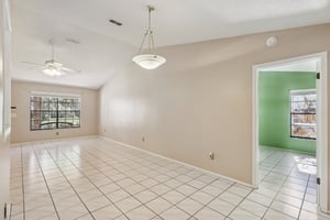 Chesham Dr-S1710-013.jpg