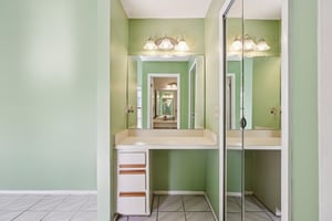 Chesham Dr-S1710-028.jpg