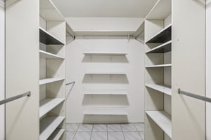 Chesham Dr-S1710-029.jpg