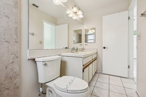 Chesham Dr-S1710-031.jpg