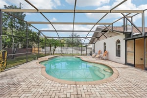 Chesham Dr-S1710-040.jpg