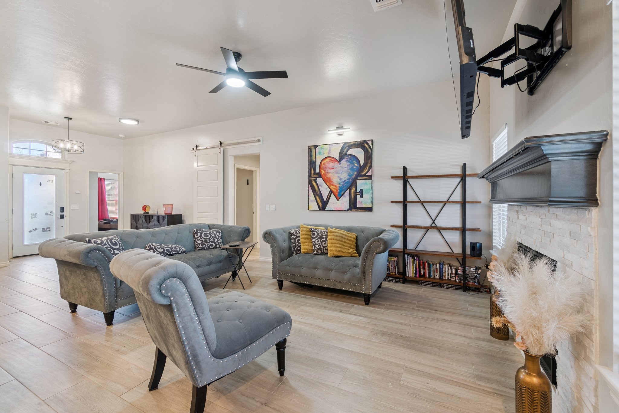 9913 NW 143rd St_015.jpg