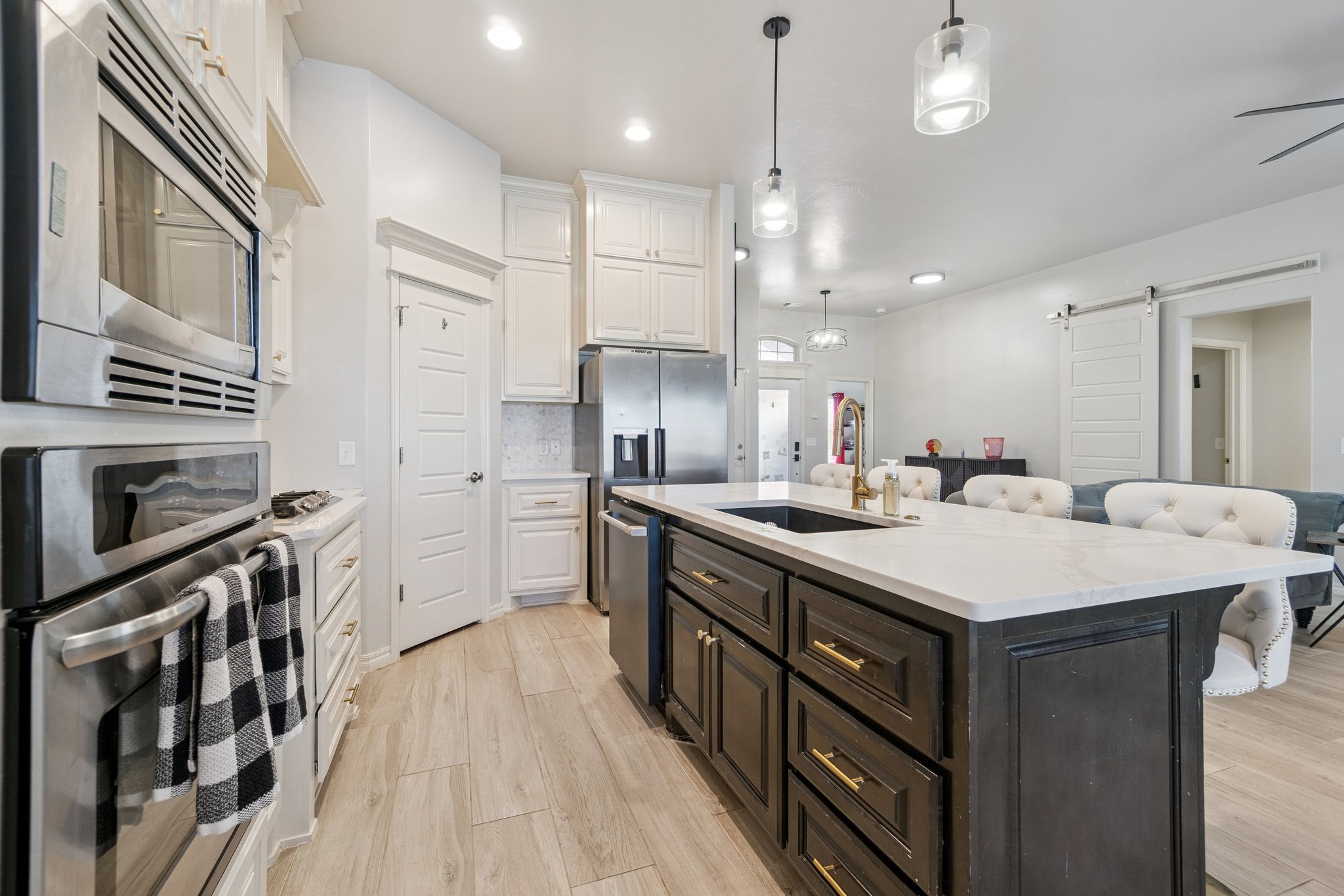 9913 NW 143rd St_022.jpg