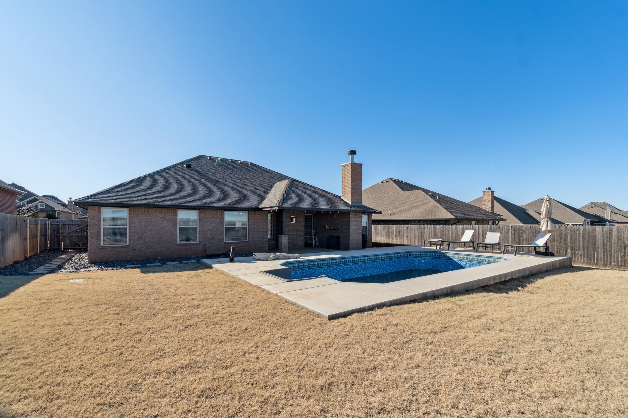 9913 NW 143rd St_052.jpg