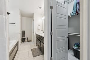 9913 NW 143rd St_031.jpg